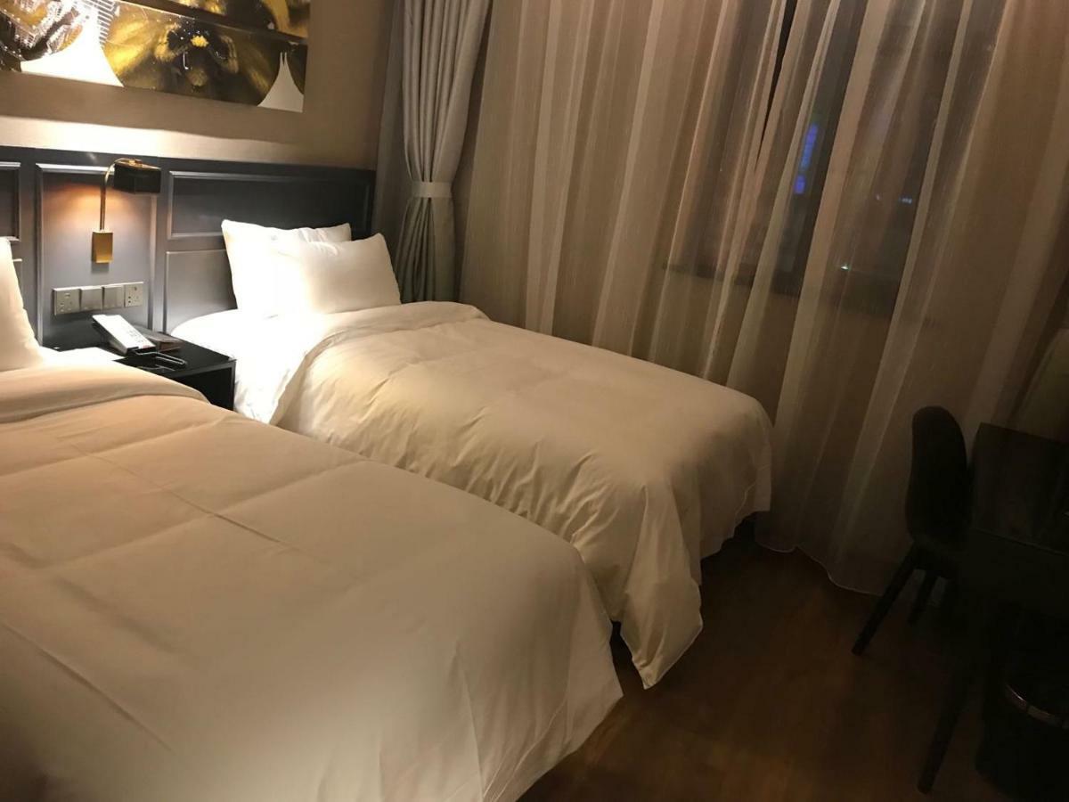 Yitel Premium Hotel Shanghai Buitenkant foto